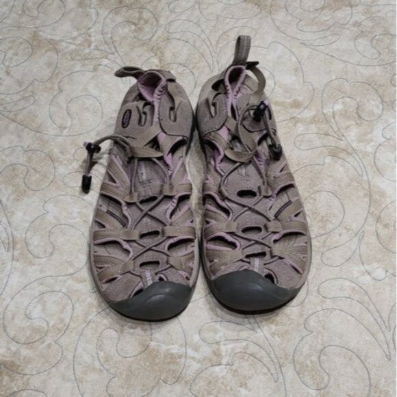Keen Beige Whisper Closed Toe Sandals 8.5 - Picture 2 of 9